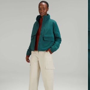 Lululemon Always Effortless Insulated Jacket
Green Jasper size 4